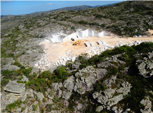 Aquarella Quartzite Quarry