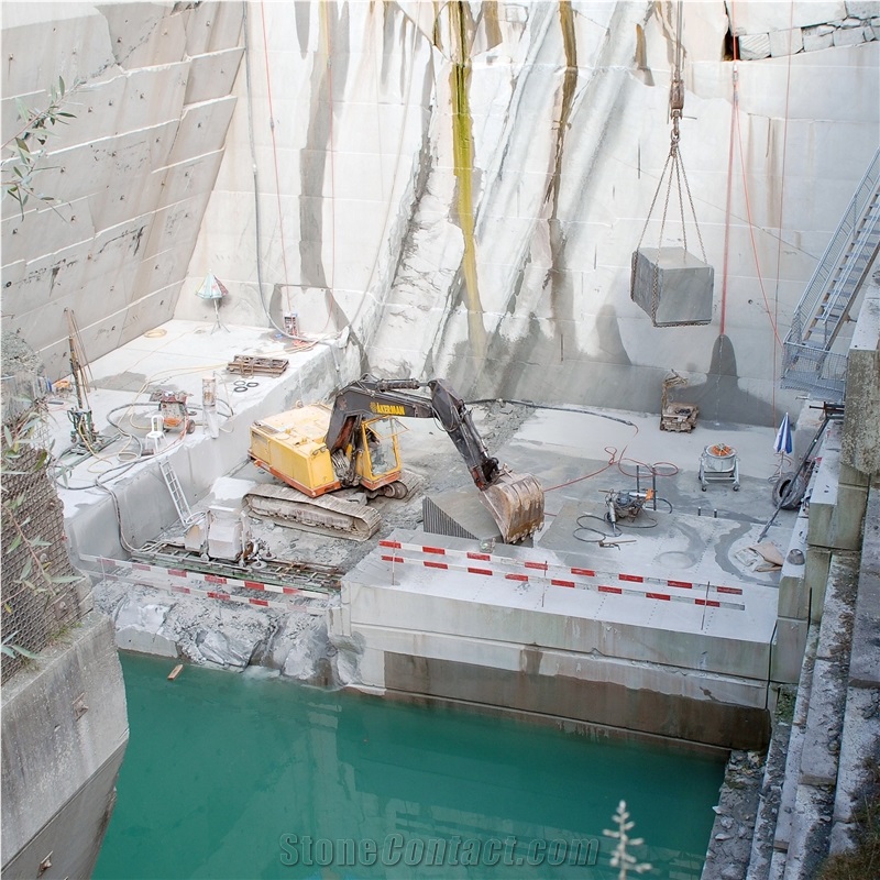Bollingen Sandstone- Bollinger Sandstein Quarry