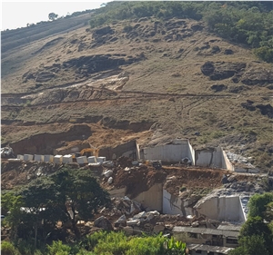 Carnavari Quartzite Quarry