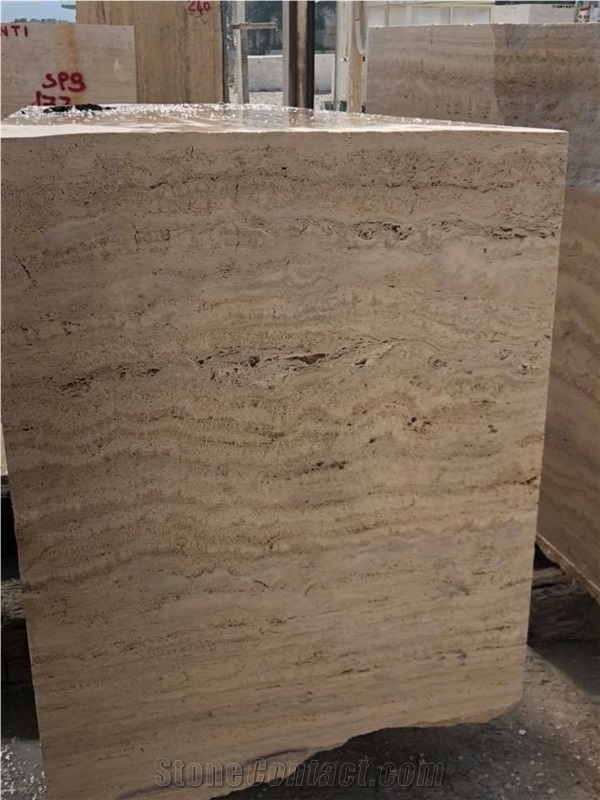 Alabastrino Travertine Quarry
