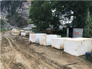 Vietnam Milk White Marble Quarry