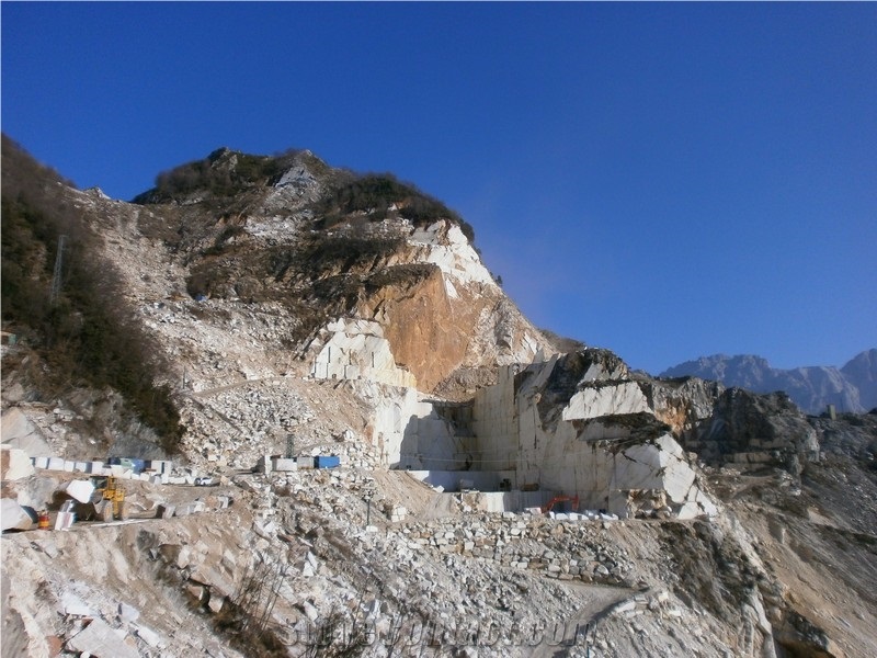 Statuario Caldia Marble Rocchetta quarry