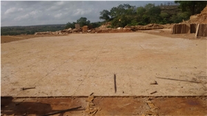 Pedra Golden Imperial Quarry
