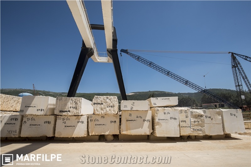 Vidraco de Moleanos- Vidraco de Molianos Creme Quarry