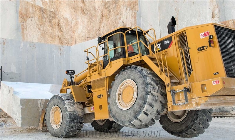 Bianco Carrara Campanili Marble Quarry