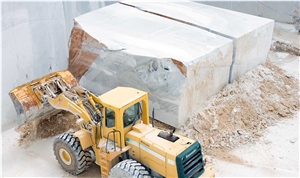 Bianco Carrara Campanili Marble Quarry