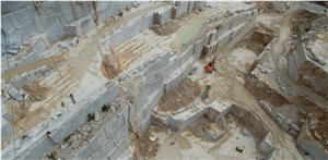Bianco Carrara Tecchione Quarry