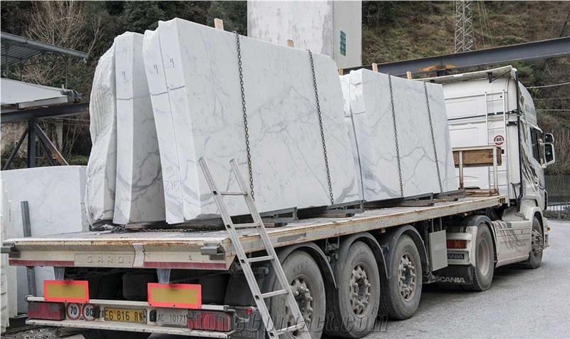 Bianco Carrara Tecchione Quarry
