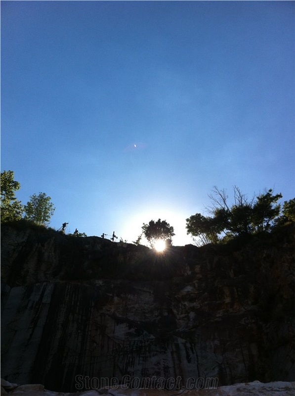 Bardiglio Trambiserra Quarry