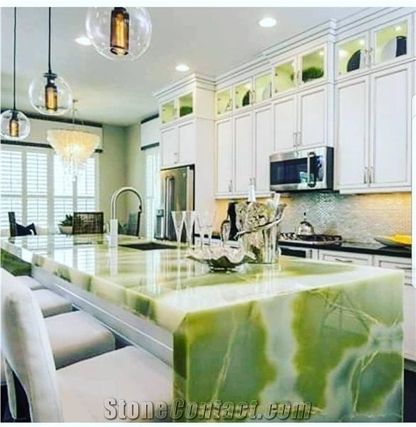 Naghadeh Light Green Onyx- Light Green Jade Onyx Quarry