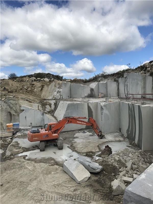 MPS Granito Cinza Alpalhao Quarry