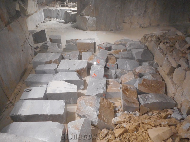 Bianco Carrara C, Bianco Carrara CD, Bianco Carrara D Gallery quarry
