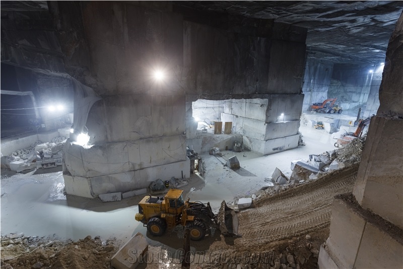 Bianco Carrara C, Bianco Carrara CD, Bianco Carrara D Gallery quarry