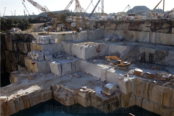 Pardais Claro,Pardais Sunset Quarry