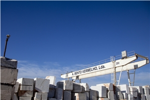 Pele Tigre Marble Quarry