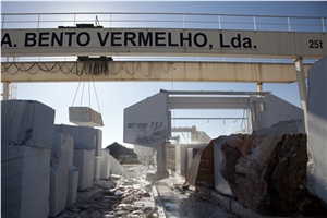 Rosa Lagoa Venado,Pardais Vergado Quarry