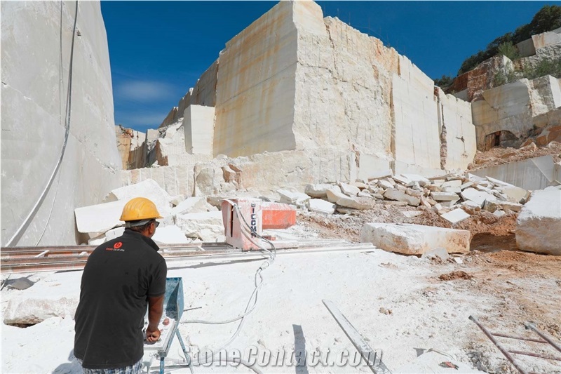 Italian Classic Beige Marble- Botticino Classico Quarry