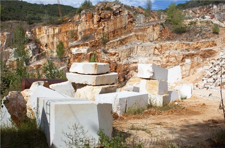 Botticino Super Light Marble Quarry