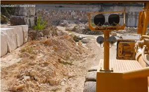 Travertino Dark Dorato Quarry