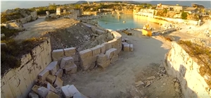 Travertino Golden Navona Quarry Travertino Golden Navona Quarry