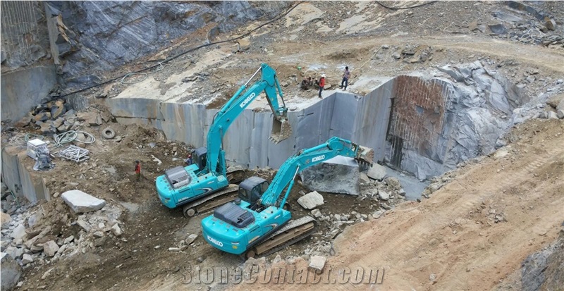 Chamrajnagar Black Granite-Jet Black Granite-Premium Black-Absolute Black Granite Quarry
