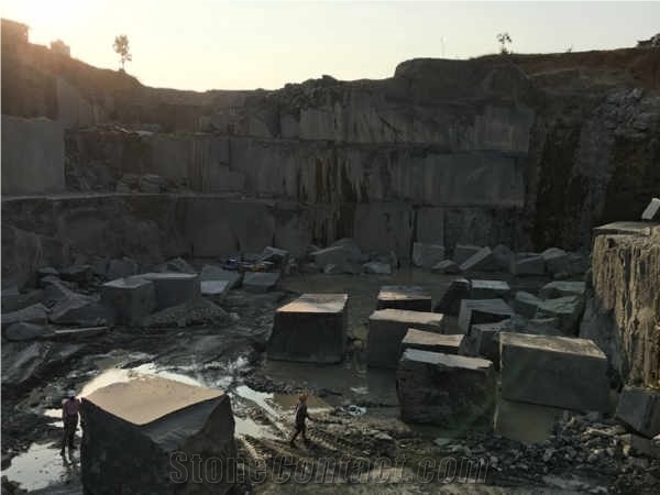 Absolute Black Granite Quarry