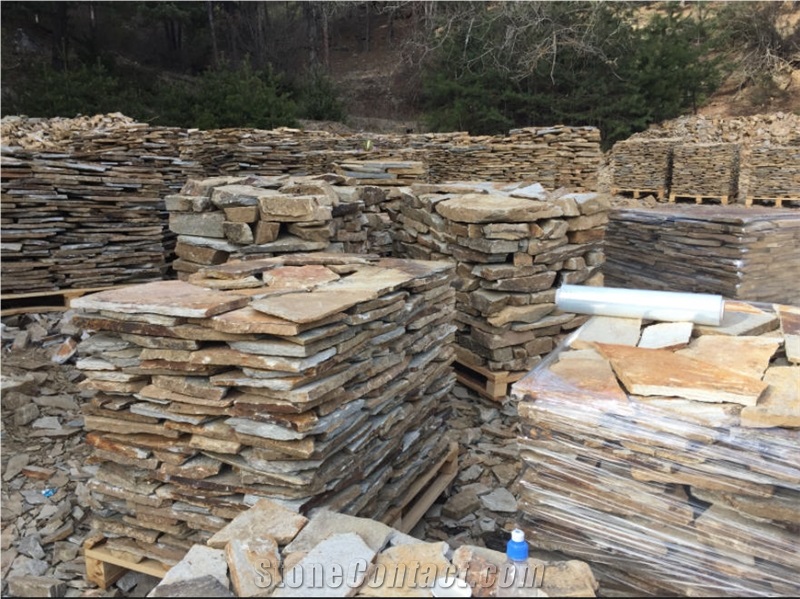 Ivailovgrad Gneiss - Golden Brown Gneiss Quarry