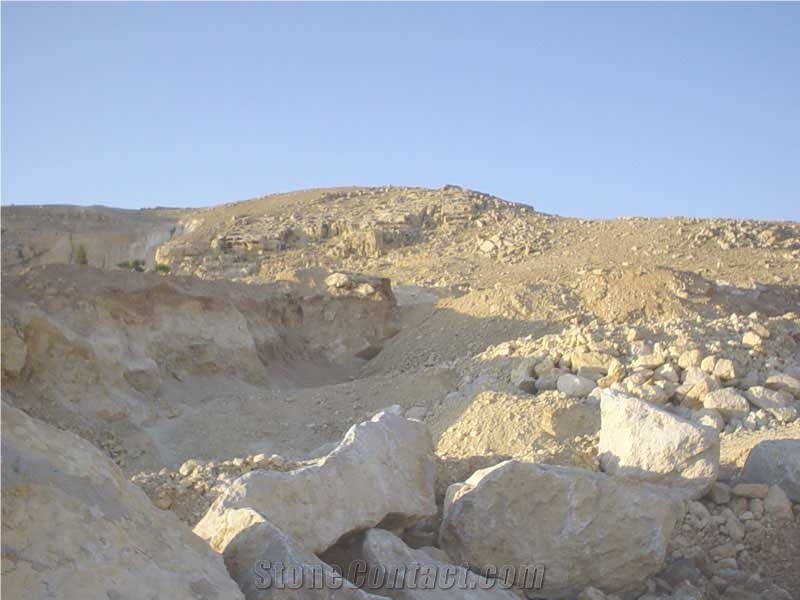 Jordan Gold Travertine Quarry- Royal Gold Dark Travertine, Royal Gold Light Travertine