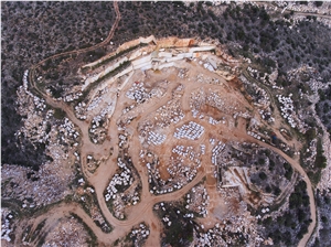 Karnezeika Beige - Karnis DG Marble Quarry