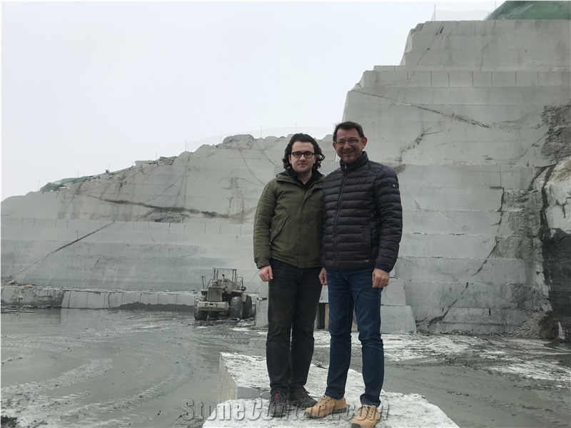 Confucius Grey Granite Quarry