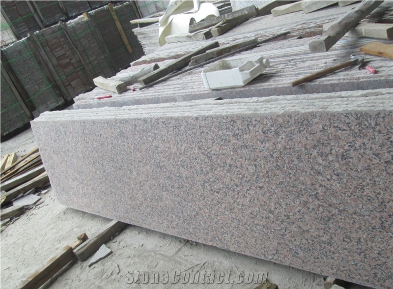 G562 Granite Quarry
