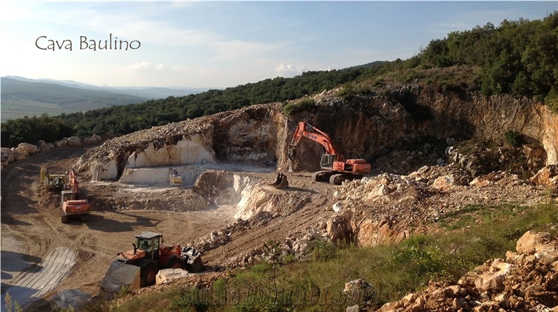 Cava Baulino- Giallo Siena Marble, Siena Gold, Yellow Siena Marble Quarry