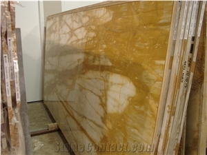 Cava Moscona- Giallo Siena Marble, Siena Gold, Yellow Siena Marble Quarry
