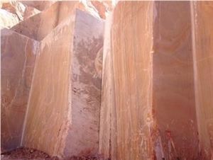 Esperanza Tropical Onyx- Naranja Onyx Quarry