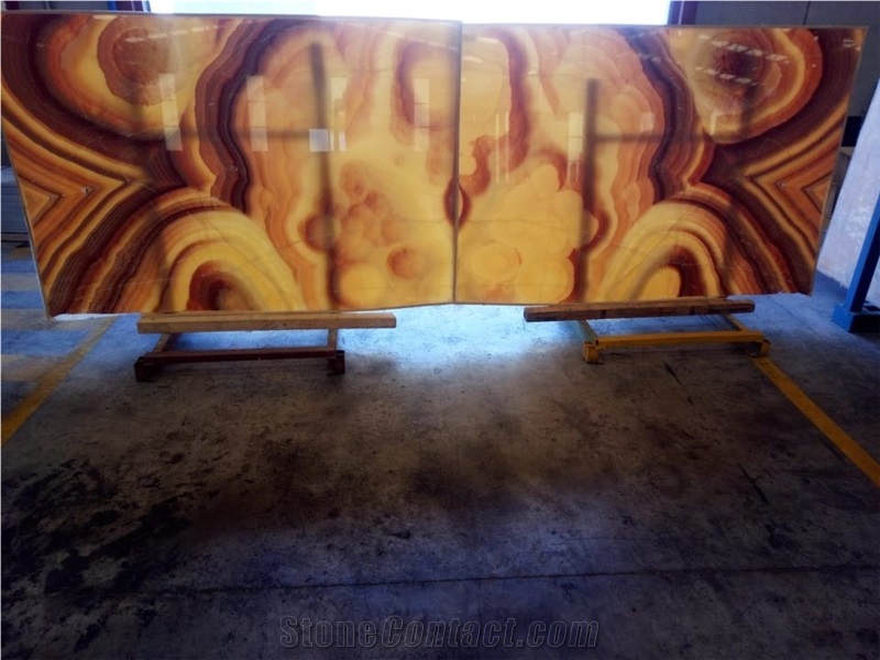 Pineapple Onyx - Onyx Pina, Arco Iris Onyx Quarry