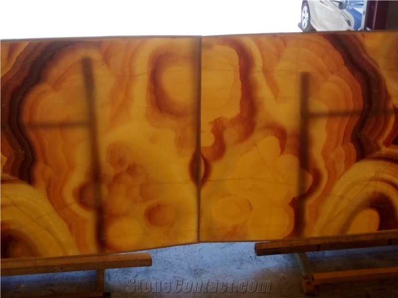 Pineapple Onyx - Onyx Pina, Arco Iris Onyx Quarry
