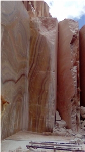 Pineapple Onyx - Onyx Pina, Arco Iris Onyx Quarry