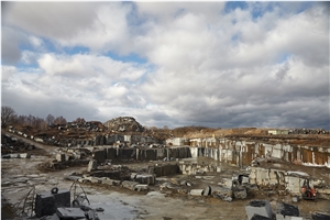 Labradorit Volga Blue MK, Volga Blue Granite Quarry