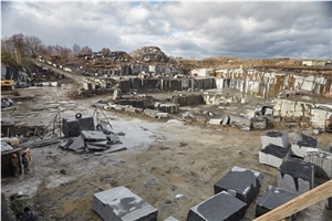 Labradorit Volga Blue MK, Volga Blue Granite Quarry
