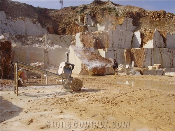 Marmara Panda White Marble Quarry