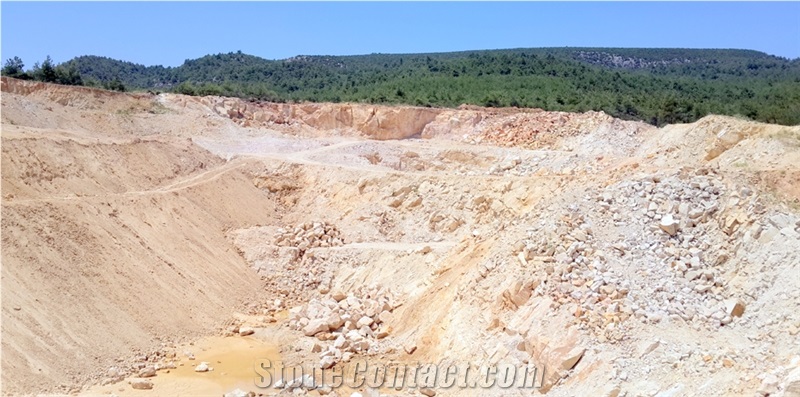 BAYIRKOY QUARTZ (Silica) SAND PIT - Bayirkoy Sandstone