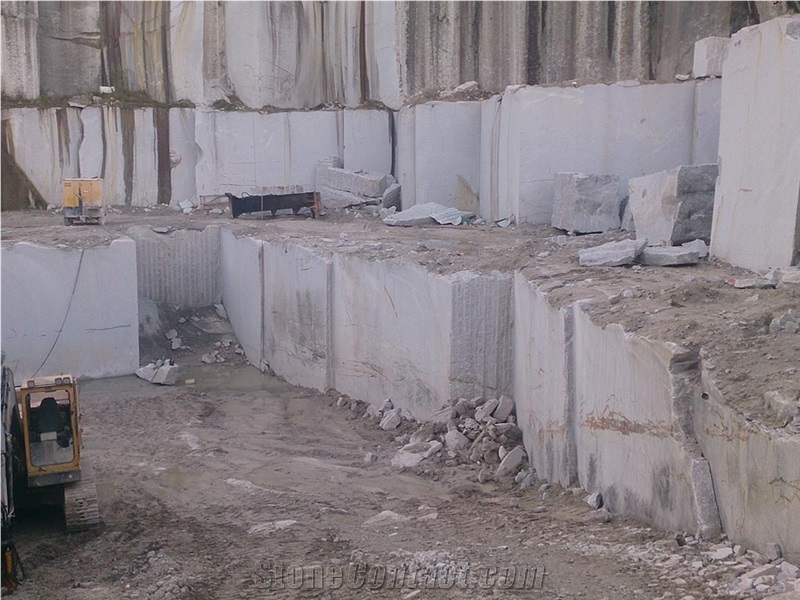 Blanco Lugo Granite - Kaxigal Granite Quarry