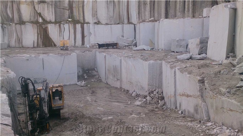 Blanco Lugo Granite - Kaxigal Granite Quarry