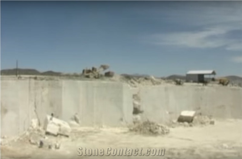 Durango Veracruz Travertine- Durango Travertine Quarry
