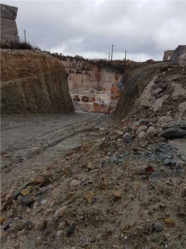 Rosa Lagoa, Creme Lagoa, Creme Pardais Marble Quarry