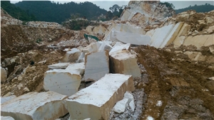 Vietnam Carrara White Marble Quarry