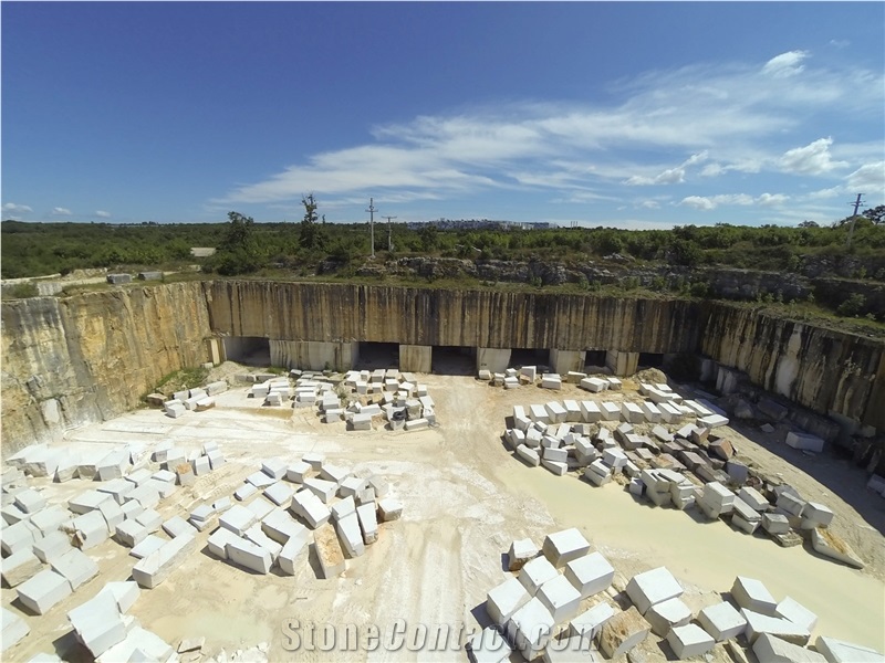 Kanfanar Nuts Limestone Quarry