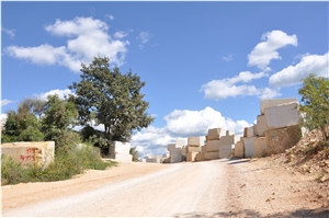 Kirmenjak Dark Limestone Quarry