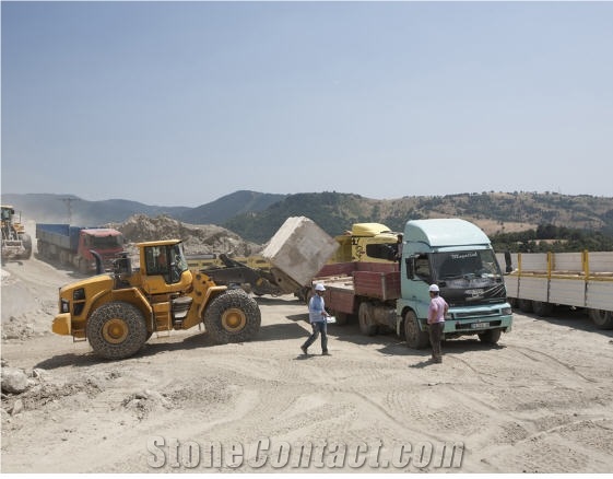 Bursa Light Emperador -Bursa Emparador Gold Marble Dagakca Quarry