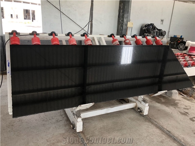 India Jet Black Granite Quarry